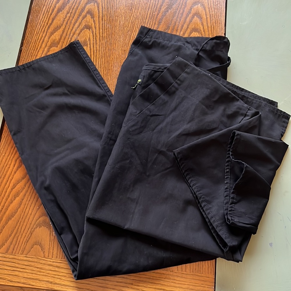 Natural Uniforms Scrub Set